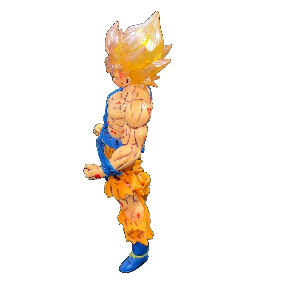 25N29/ This is a Bandai FiguartsZERO Super Saiyan SonGoku figurefrom the Dragon